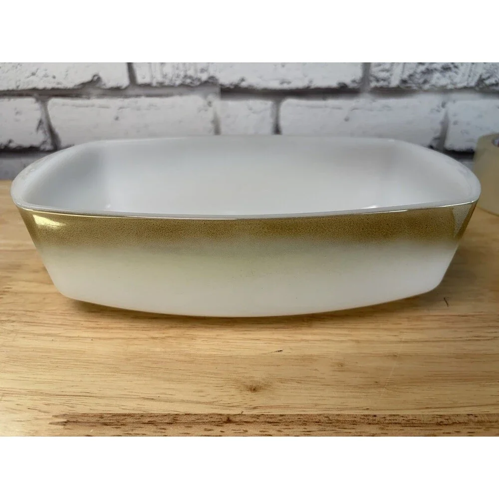 Federal Atomic Harlequin & Mesa Casseroles Loaf Milk Glass Starburst Vintage